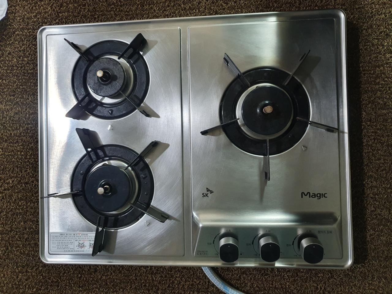 sk매직 3구 빌트인가스레인지팝니다.