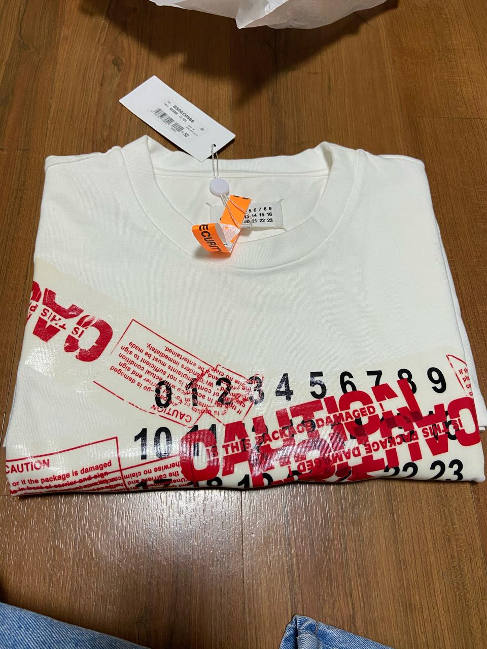 마르지엘라 넘버링 반팔