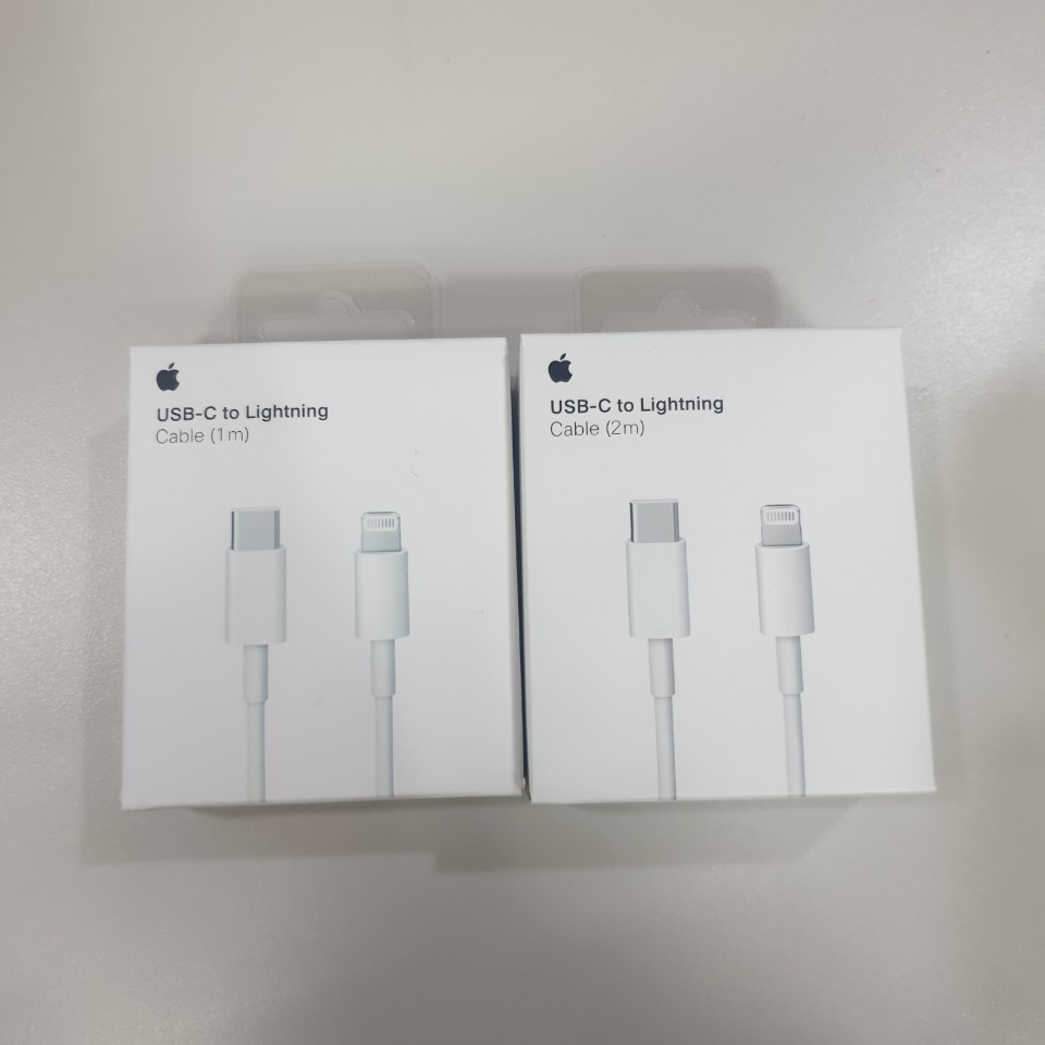 정품 아이폰 c to 라이트닝 케이블 18w 어댑터