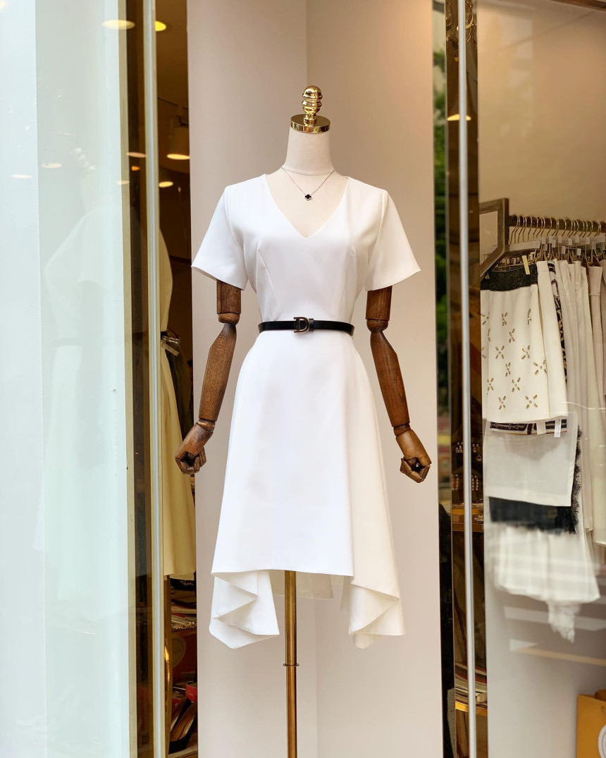 블링에스 디올 벨트 원피스