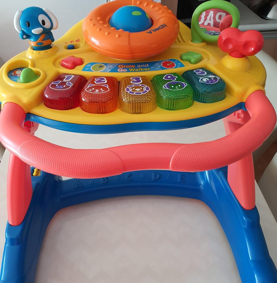 아기걸음마보조기(택배가능)