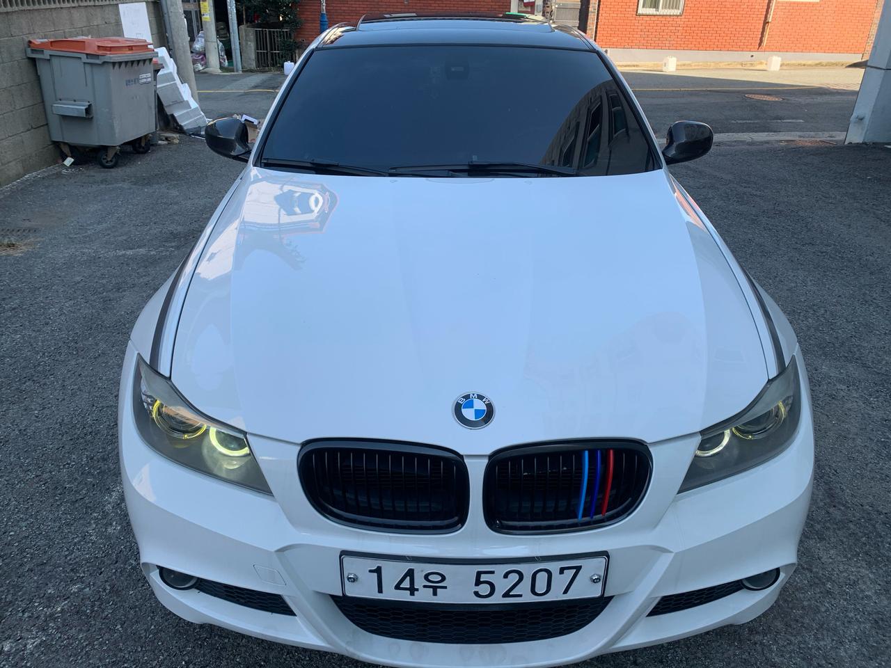 BMW 3시리즈 320d 세단