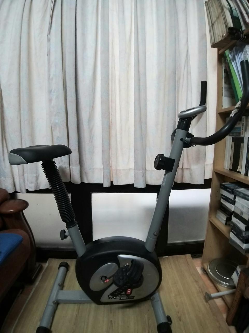 실내 헬스 자전거 팝니다.