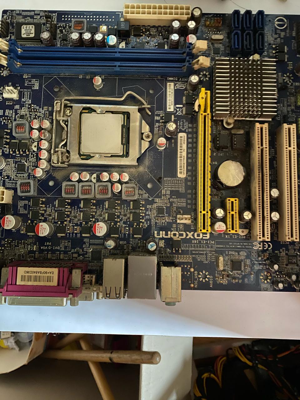 i-5cpu 와 폭스콘보드