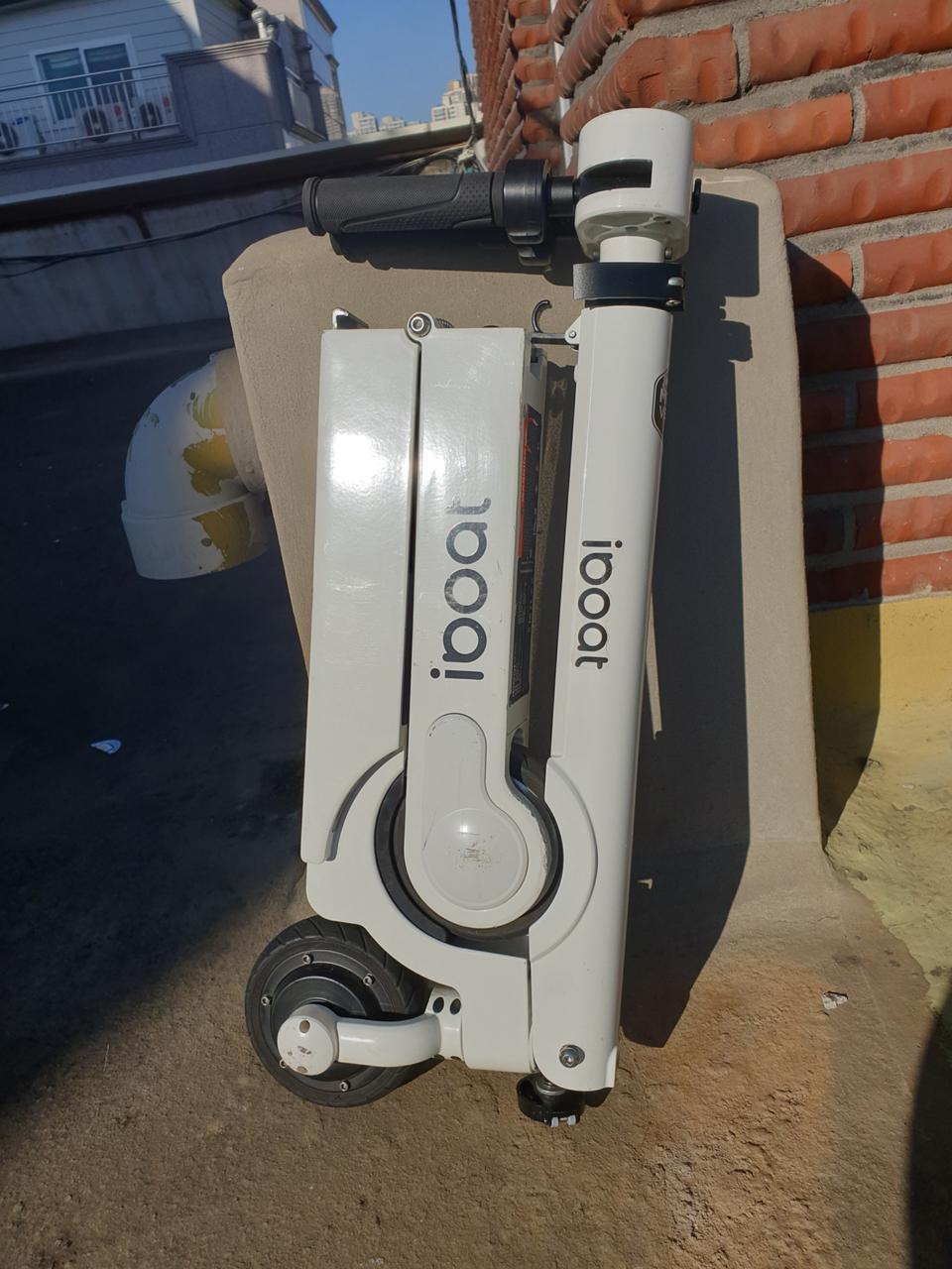 모토벨로 아이보트 그램 전동킥보드