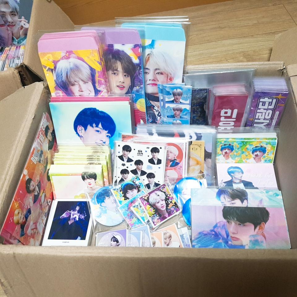 방탄굿즈 랜봉,랜박 판매해요:) (3000원부터~