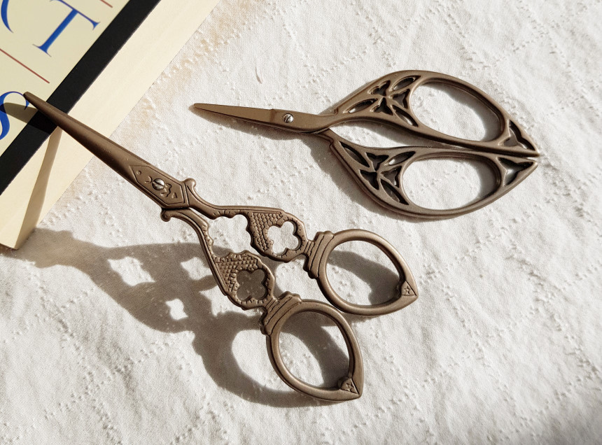 디자인가위 엔틱 퀼트,자수,뜨개 선물용 희소성,케이스있음