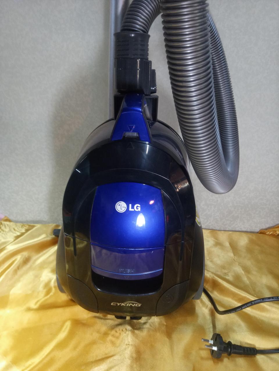 LG싸이킹청소기 1100W