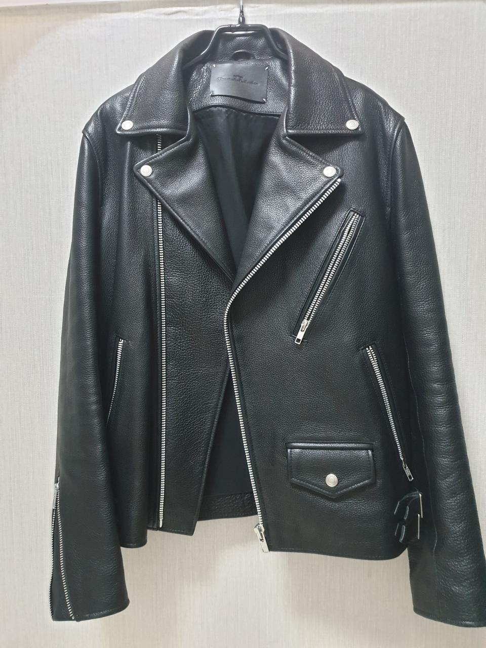 비바스튜디오 라이더자켓