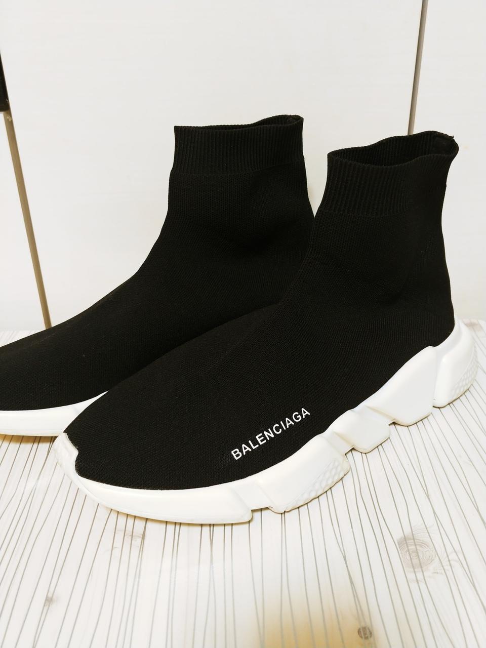 발렌시아가 운동화 260싸이즈 택포