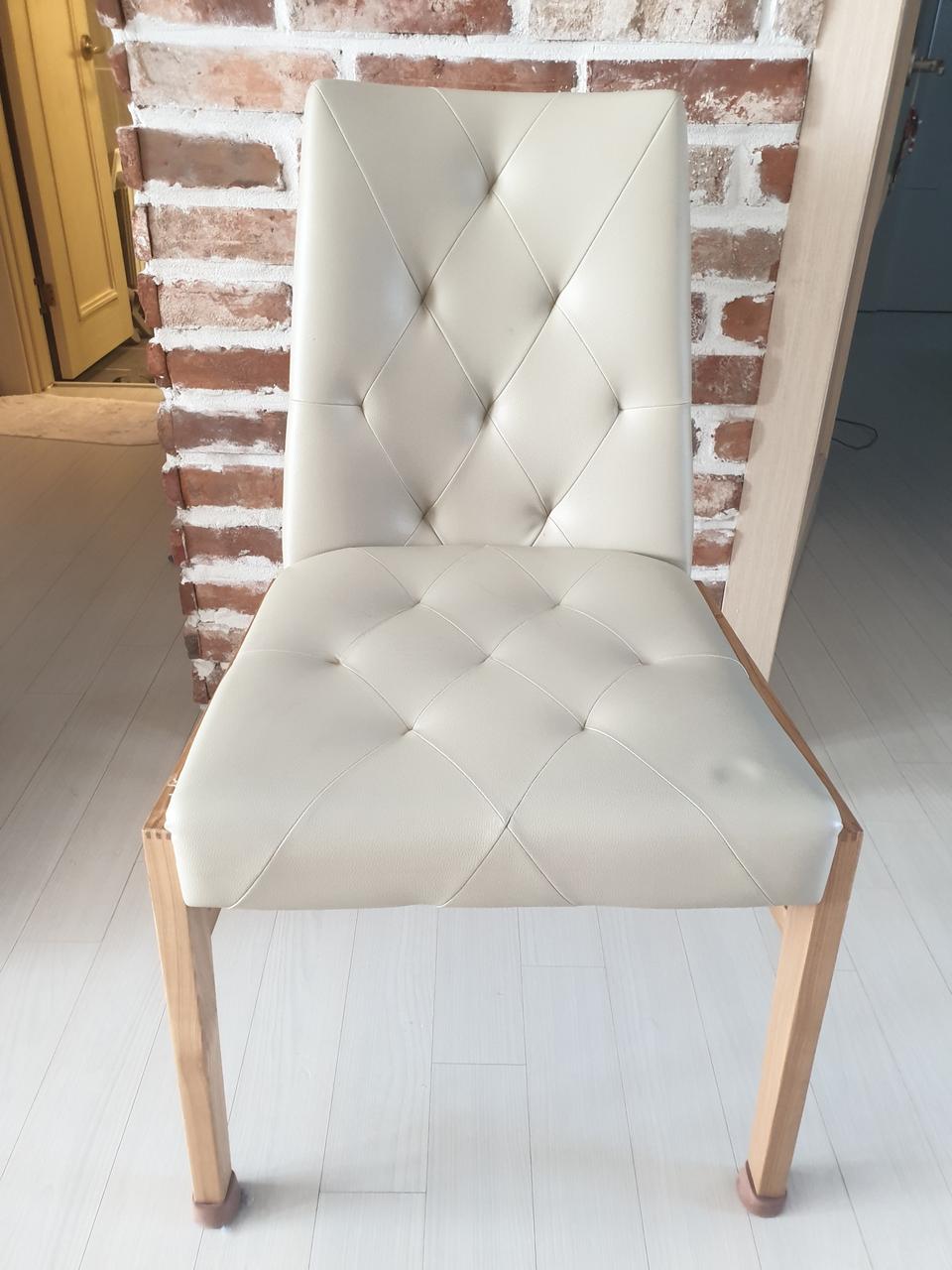 식탁의자 4개(원목의자) 무료나눔합니다.