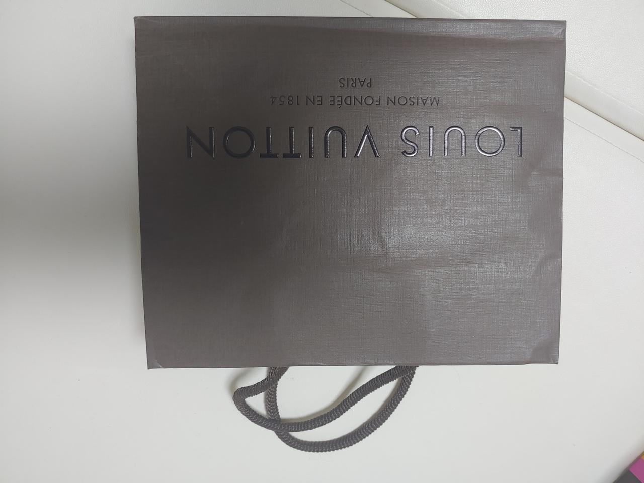 루이비통 쇼핑백 팔아염