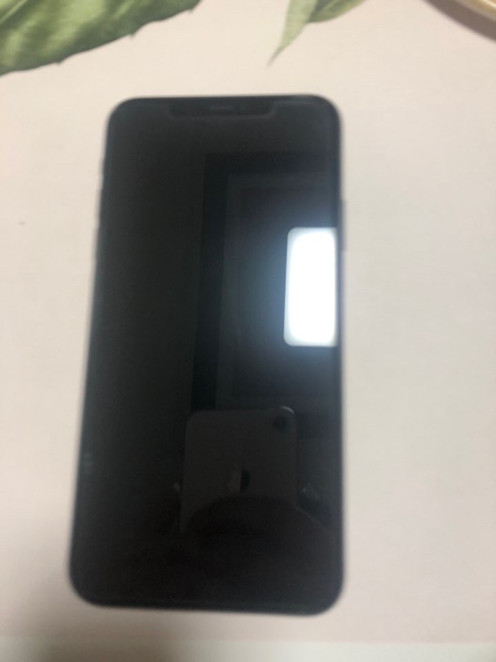 아이폰11프로맥스 그린256기가 팝니다