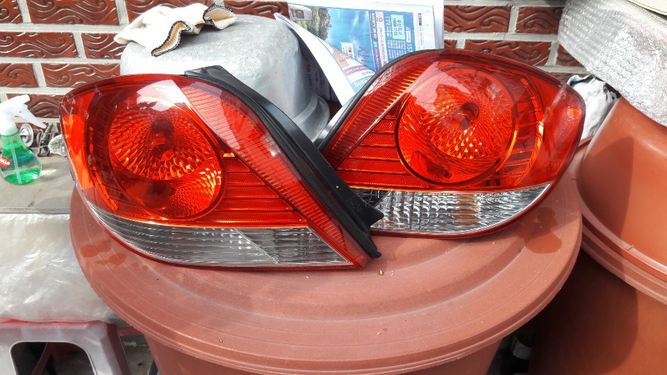 투스카니 후미등 팔아요