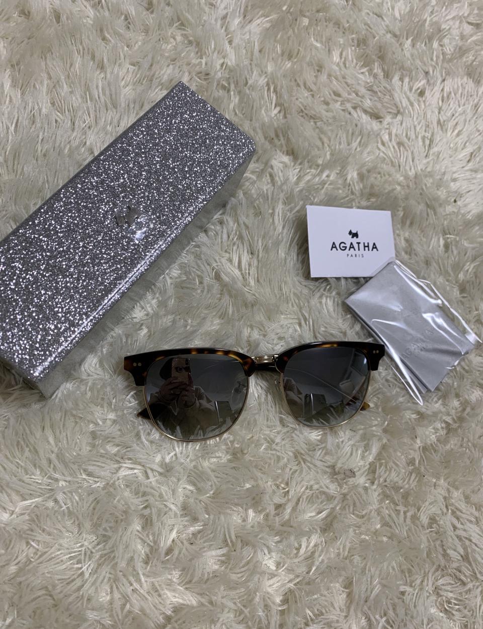 아가타 정품 새상품 하금테 선글라스 정가30만대제품 29000원