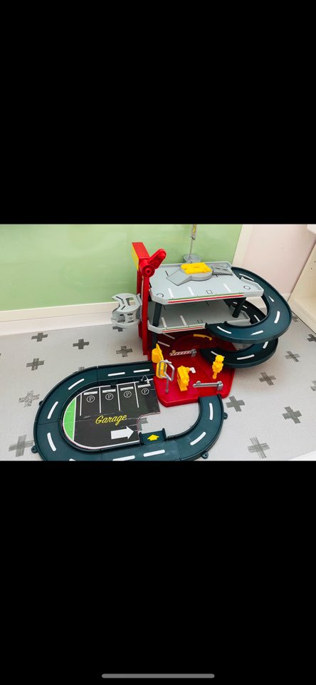 주차놀이팝니다.자동차는 따로없습니다!