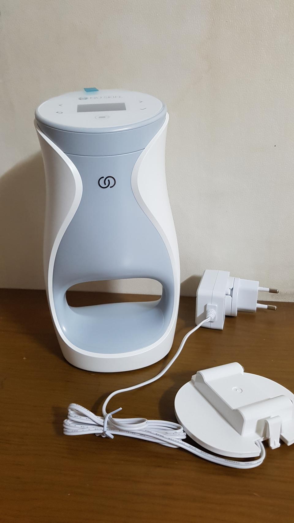 뉴스킨 에이지락미 디바이스