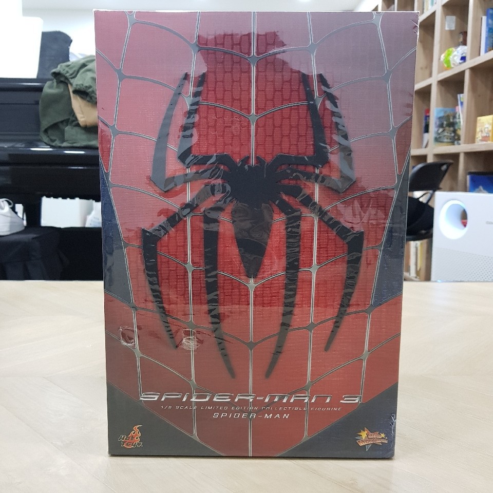 미개봉 핫토이 새상품 스파이더맨3 스파이더맨(레드)