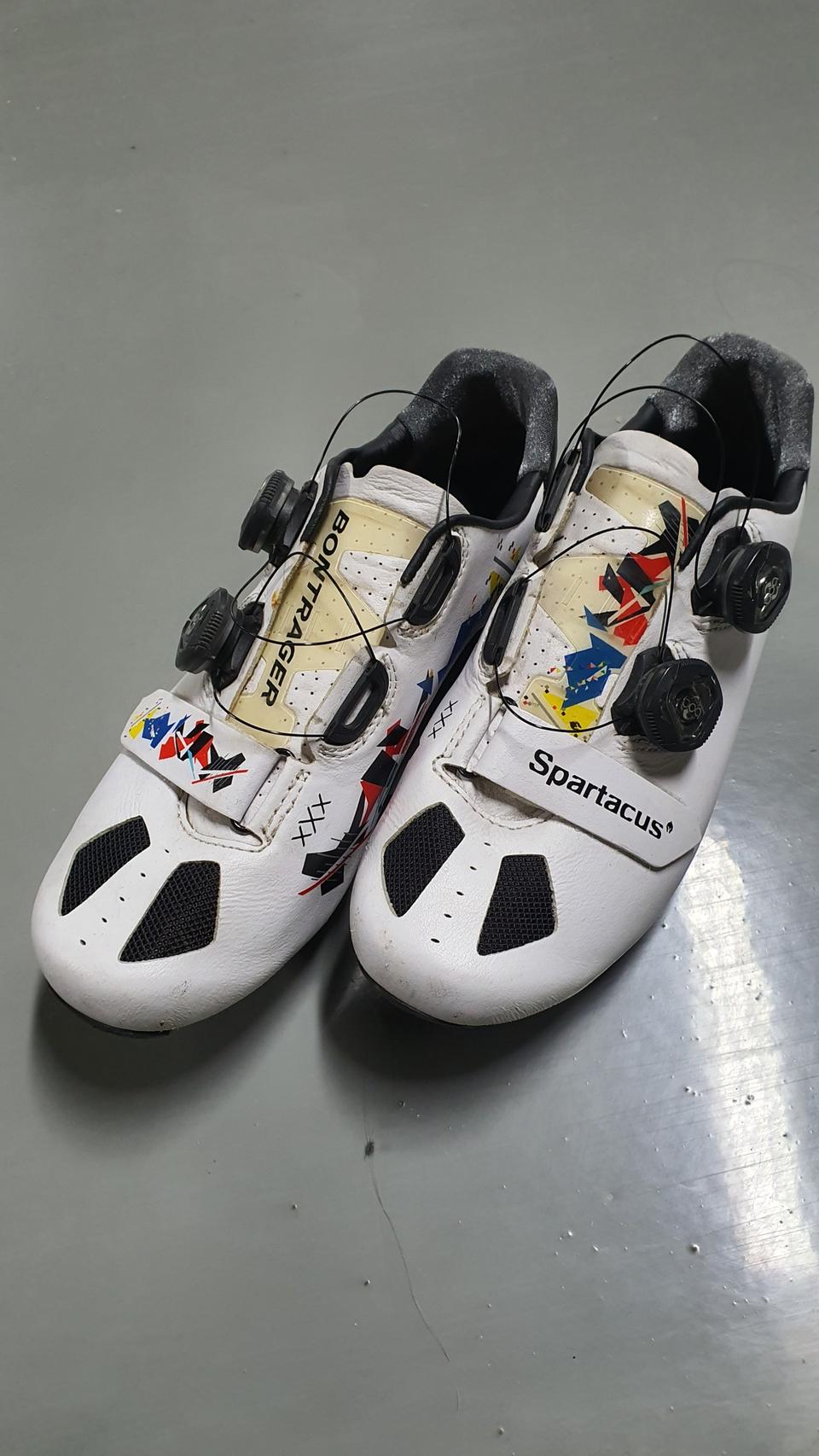 본트레거 카본 클릿슈즈 스파르타쿠스 에디션(한정)