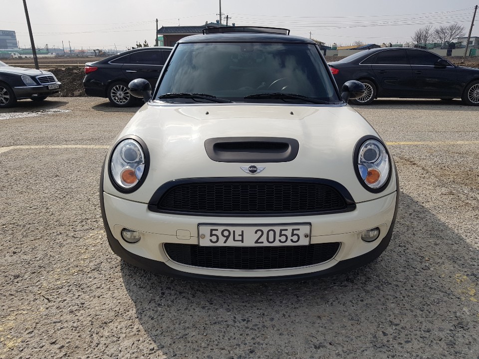 미니쿠퍼2세대 팝니다