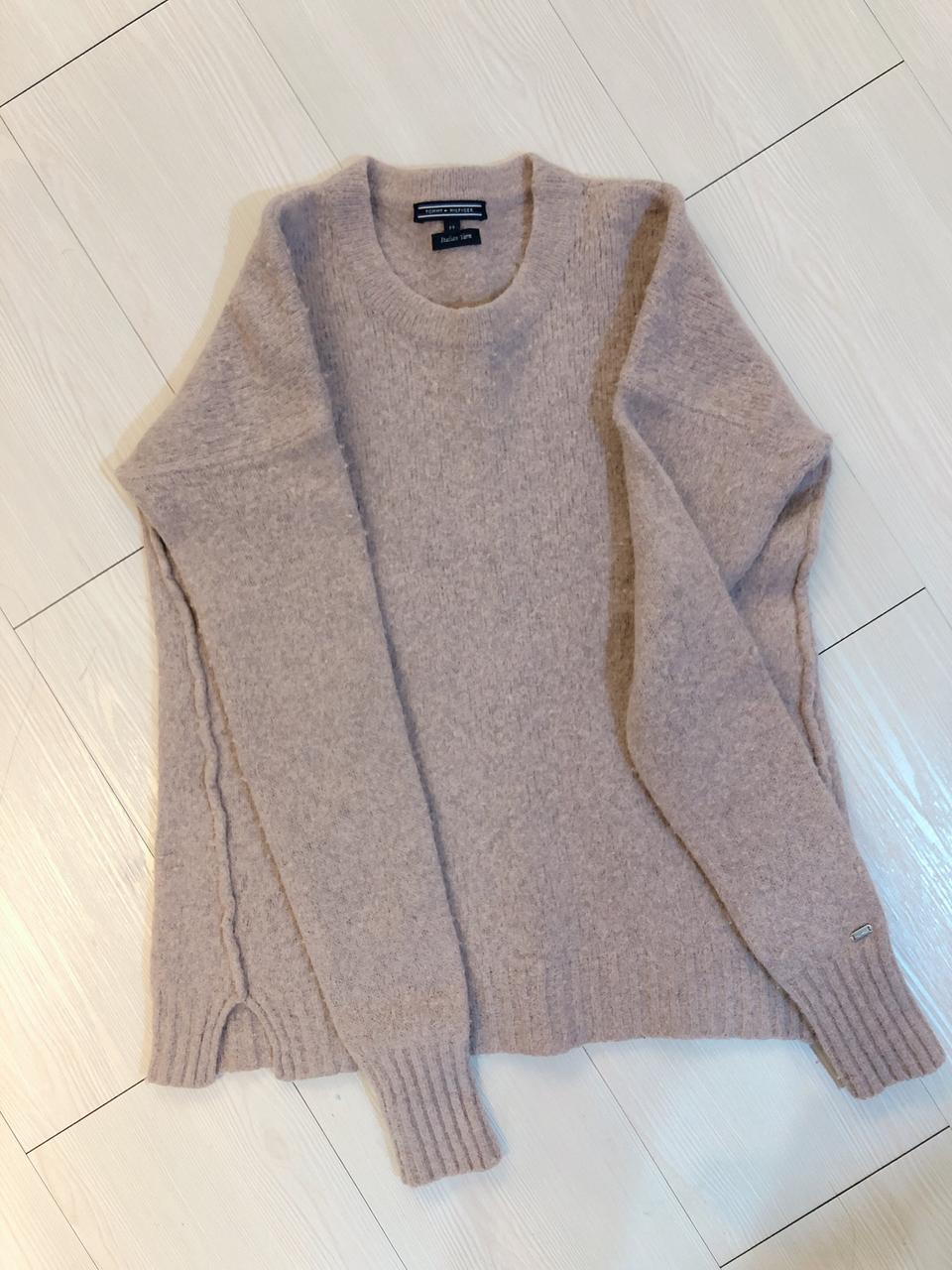 타미힐피거 니트