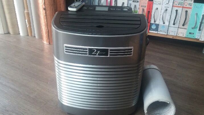 센추리 CYP-100 이동식에어컨 (박스 및 구성품 모두보유)