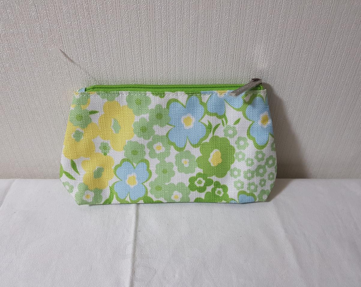 크리니크 파우치