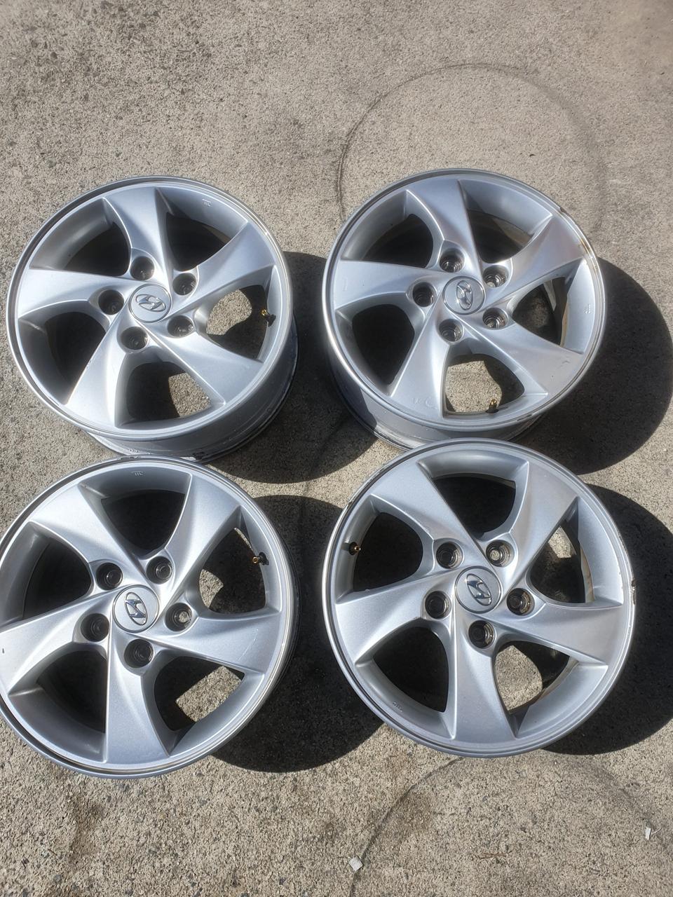 아반떼15인치중고휠