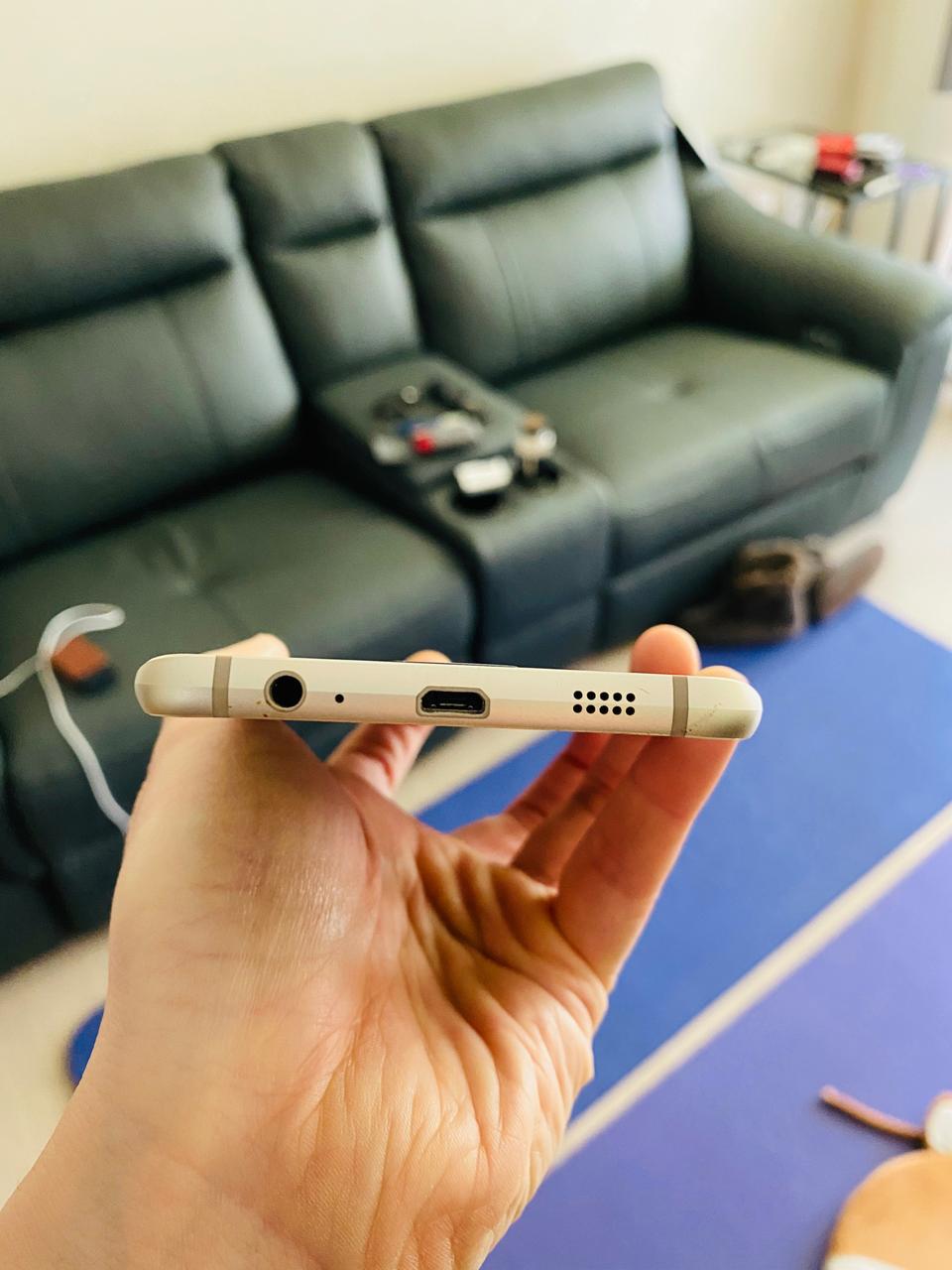 갤럭시s6 edge + 팝니다.