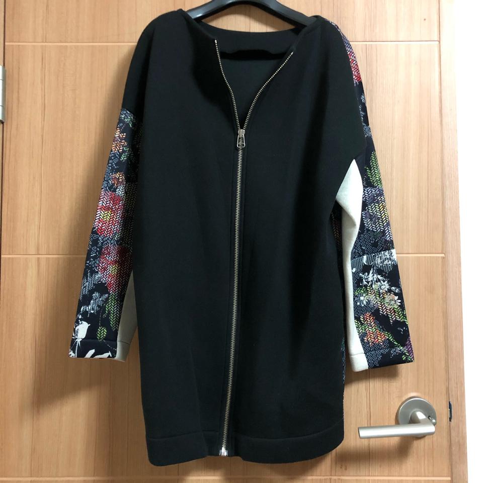 플라워 패턴 네오플랜 자켓