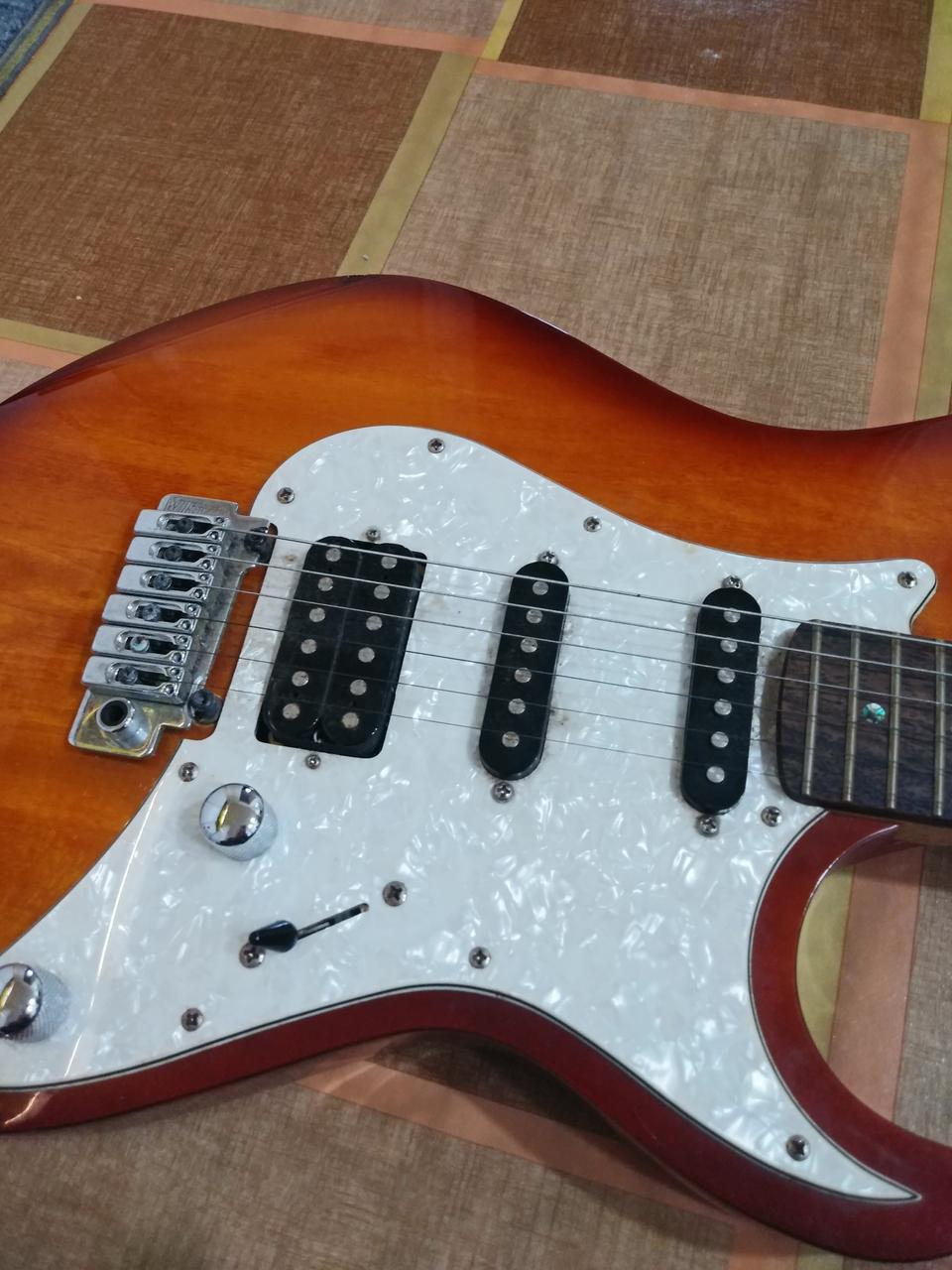 콜트G250 일렉기타 판매