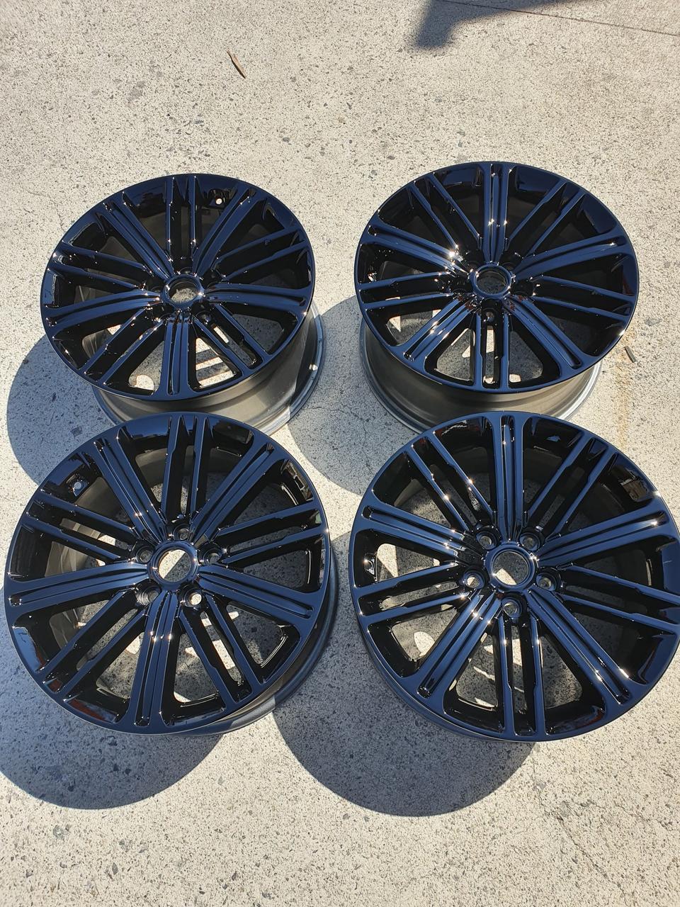 제네시스G80 18인치블랙유광휠