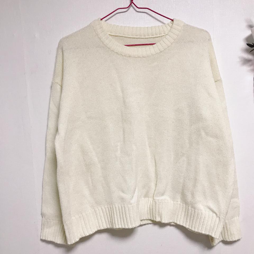 아이보리 크롭 니트