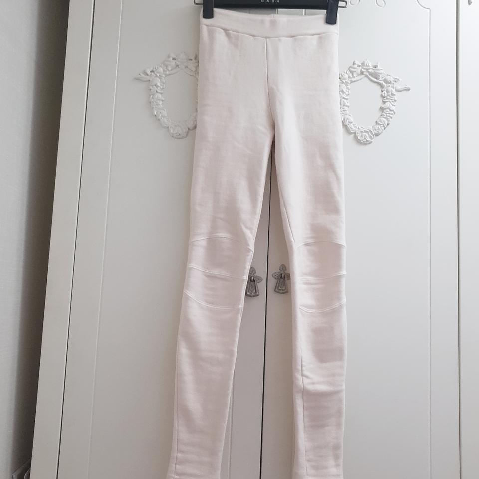 화이트 기모 레깅스