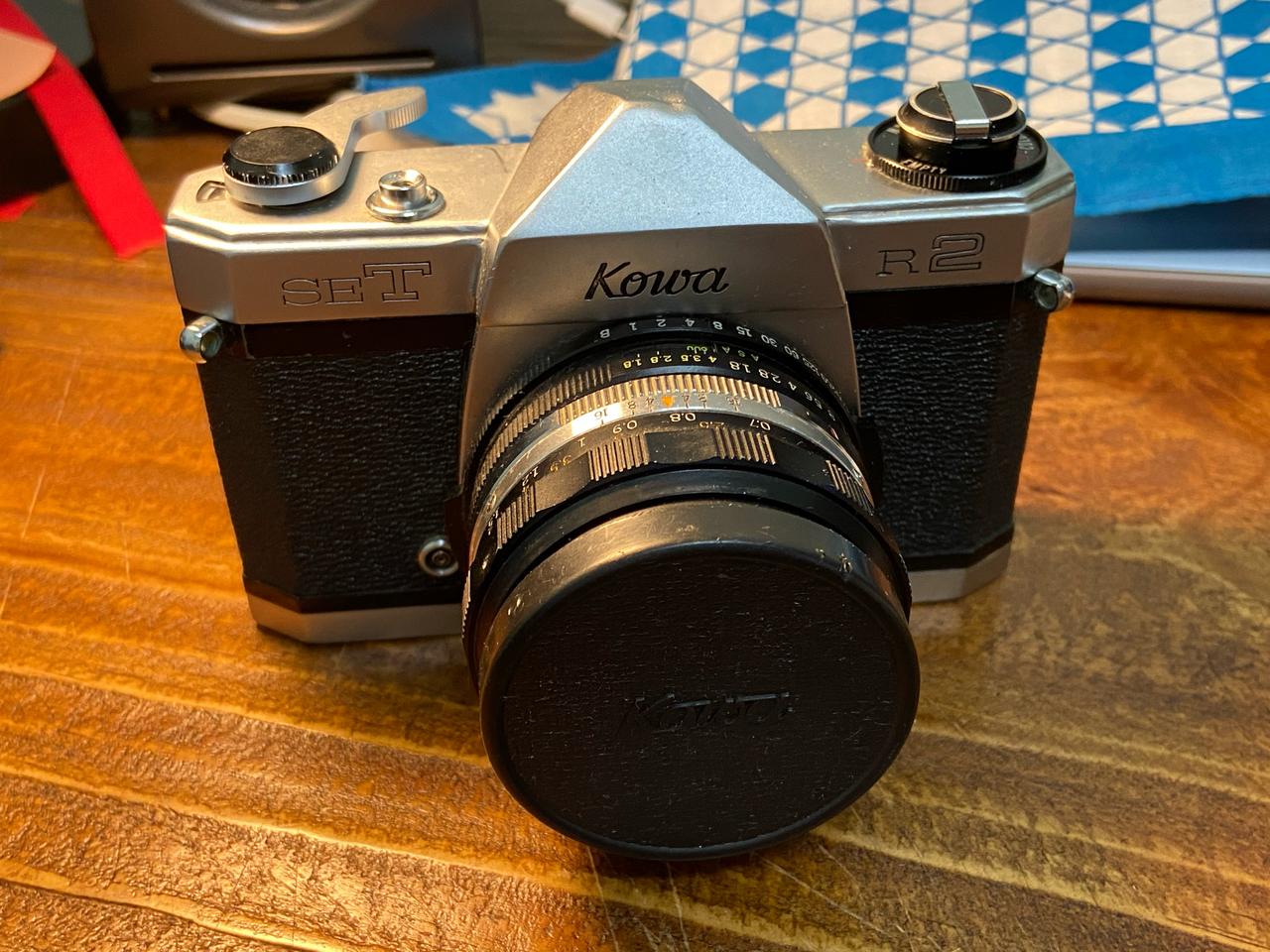 코와 R2 SET 필름카메라 입니다:)