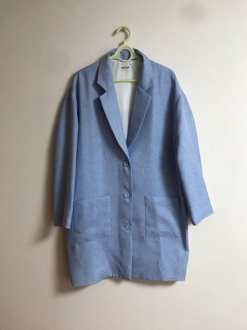 여성 하늘색 자켓