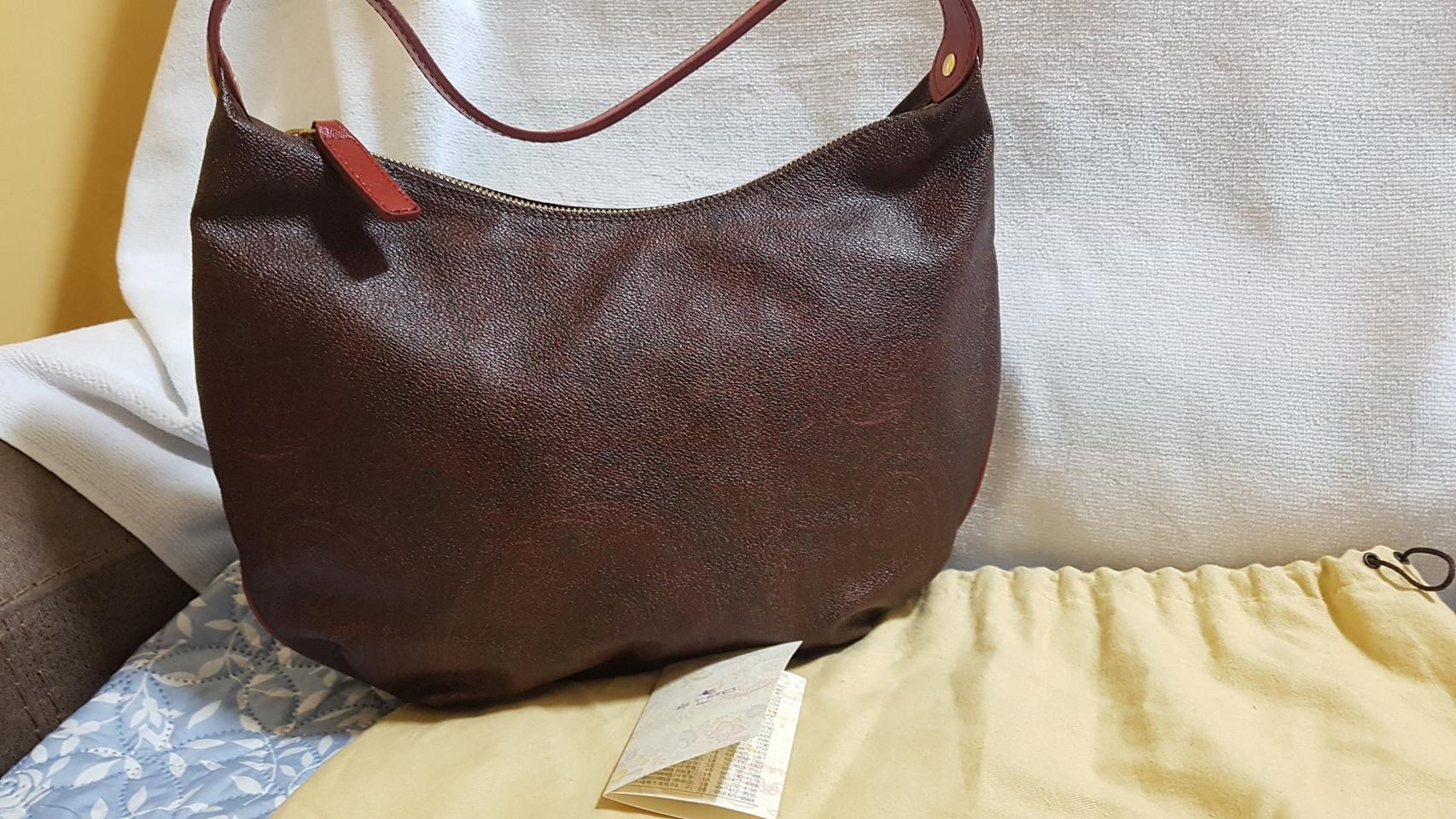 에트로 숄더백 미사용