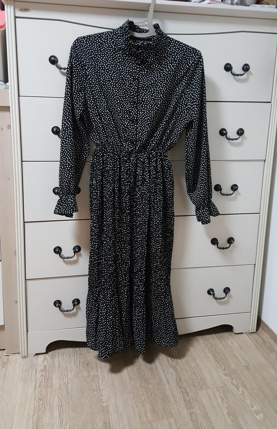 라티움 도트원피스