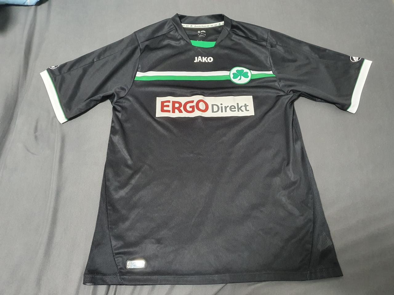 독일2부리그 그루이터퓌르트 유니폼 XL 급처합니다!