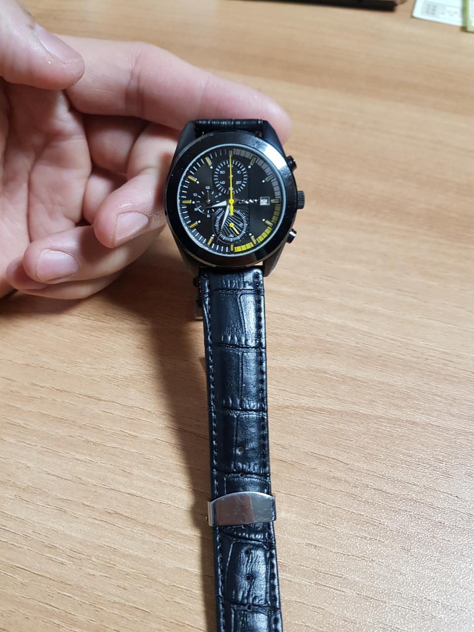 DKNY 메탈&가죽시계