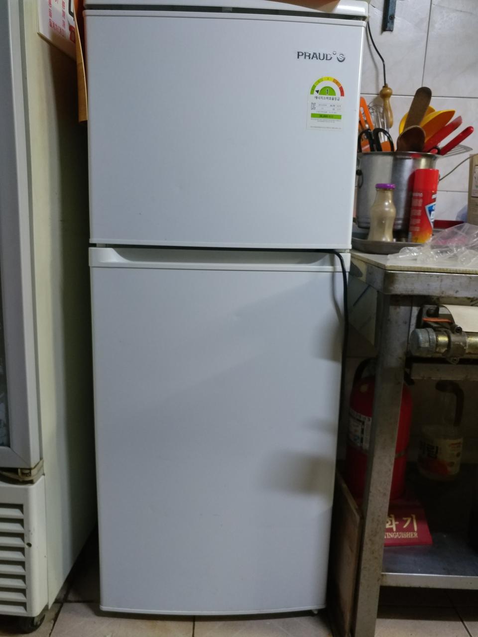 상태좋은.소형냉장고.득템하세요.