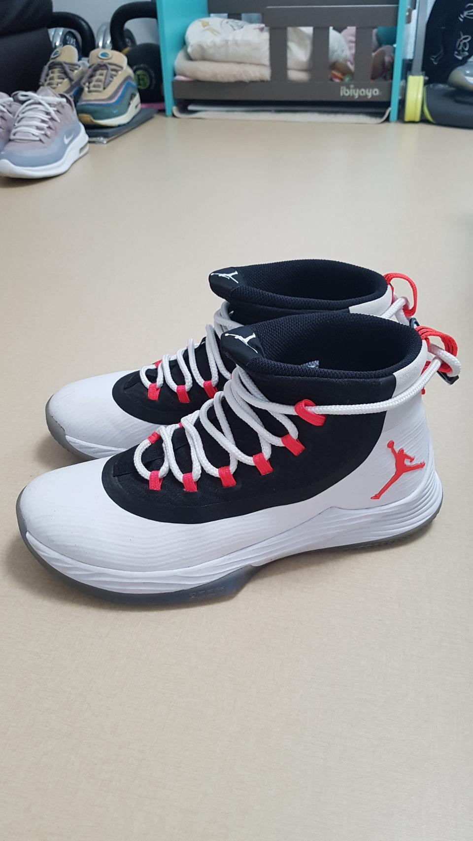 나이키 에어조던 울트라 플라이2 280사이즈