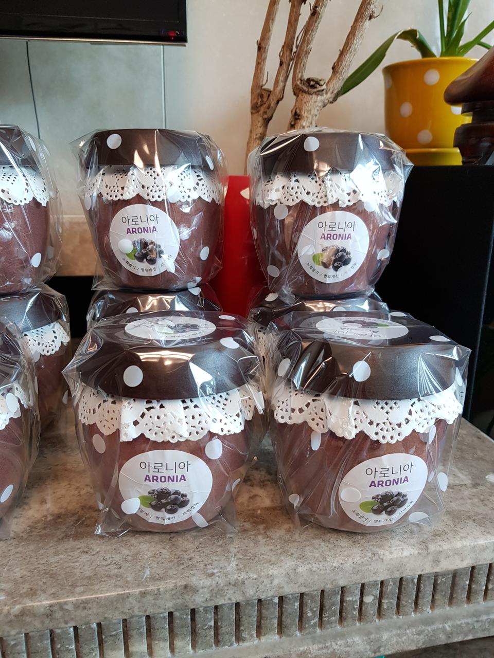 kf 94 마스크 + 아로니아 분말