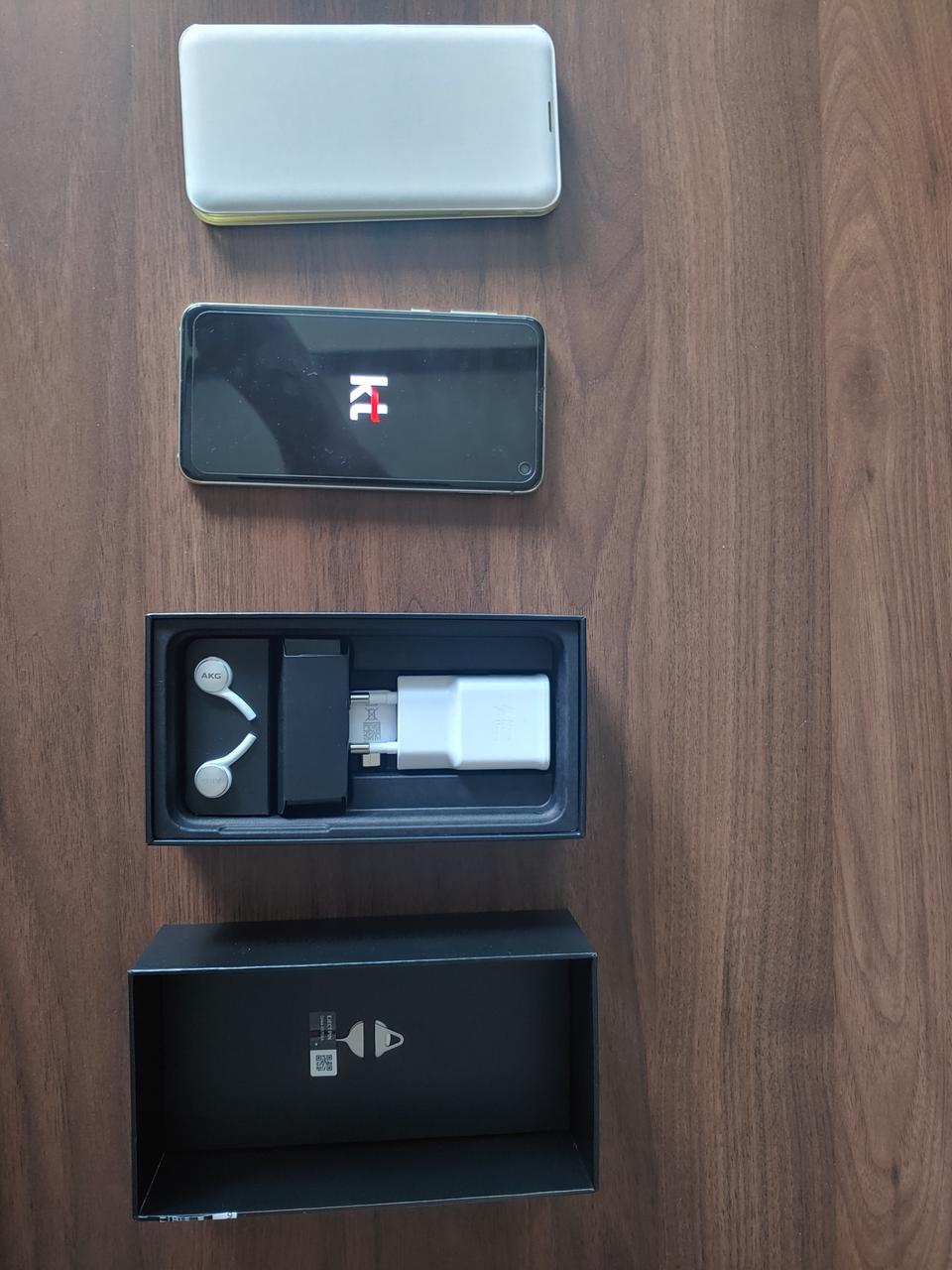 갤럭시 S10e(LTE)128G 엘로우+버즈플러스 팜