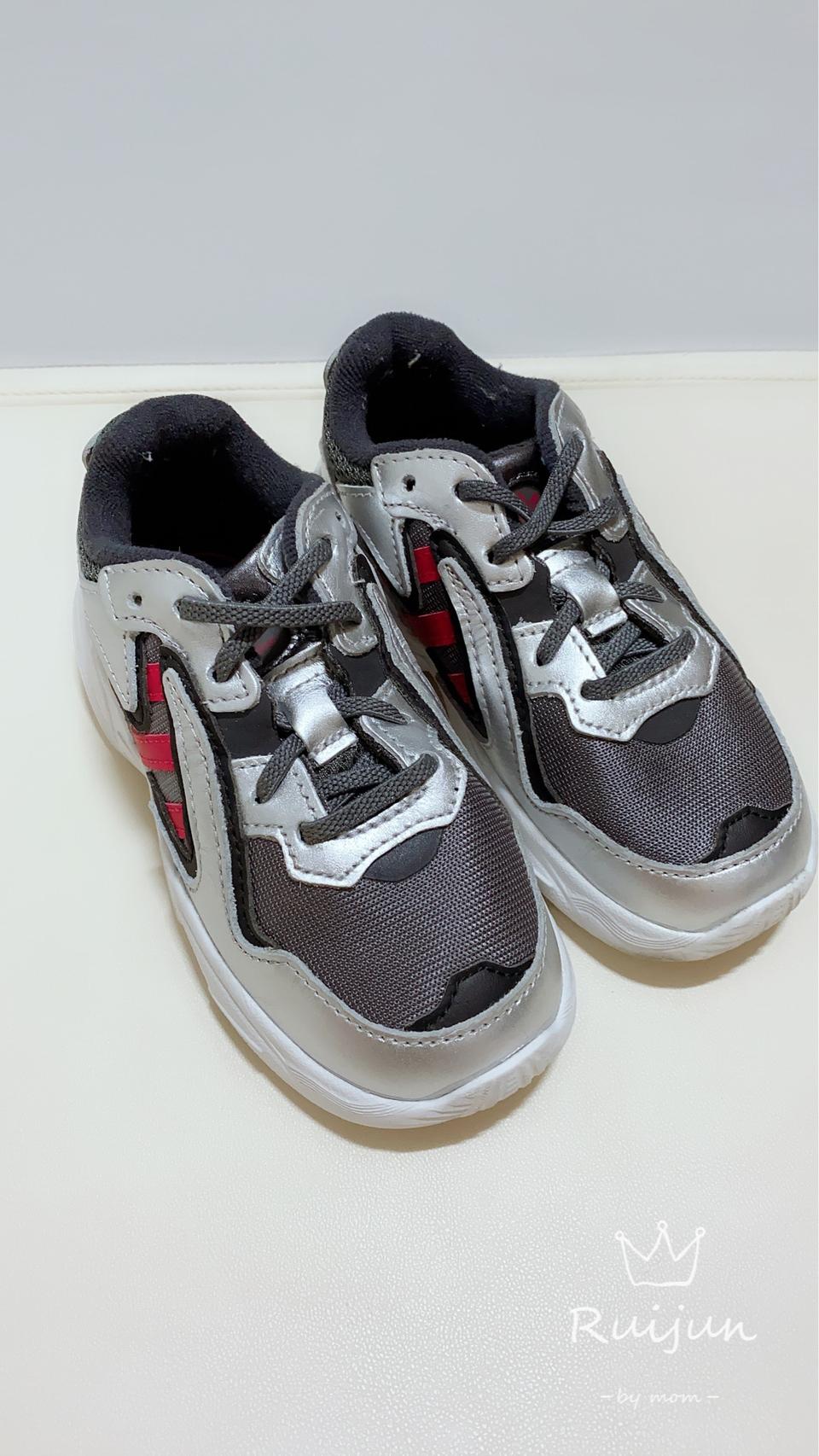 유아 아디다스 운동화