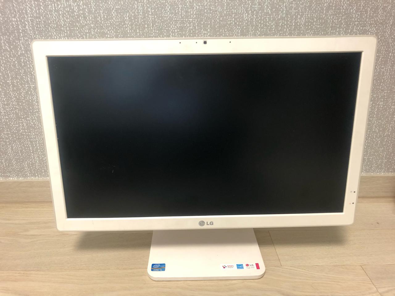 LG V22 일체형 컴퓨터 (부품용)