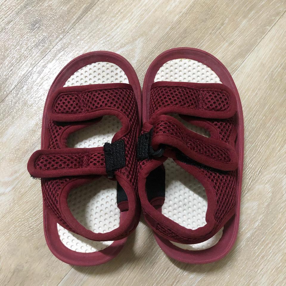 무인양품 유아샌들