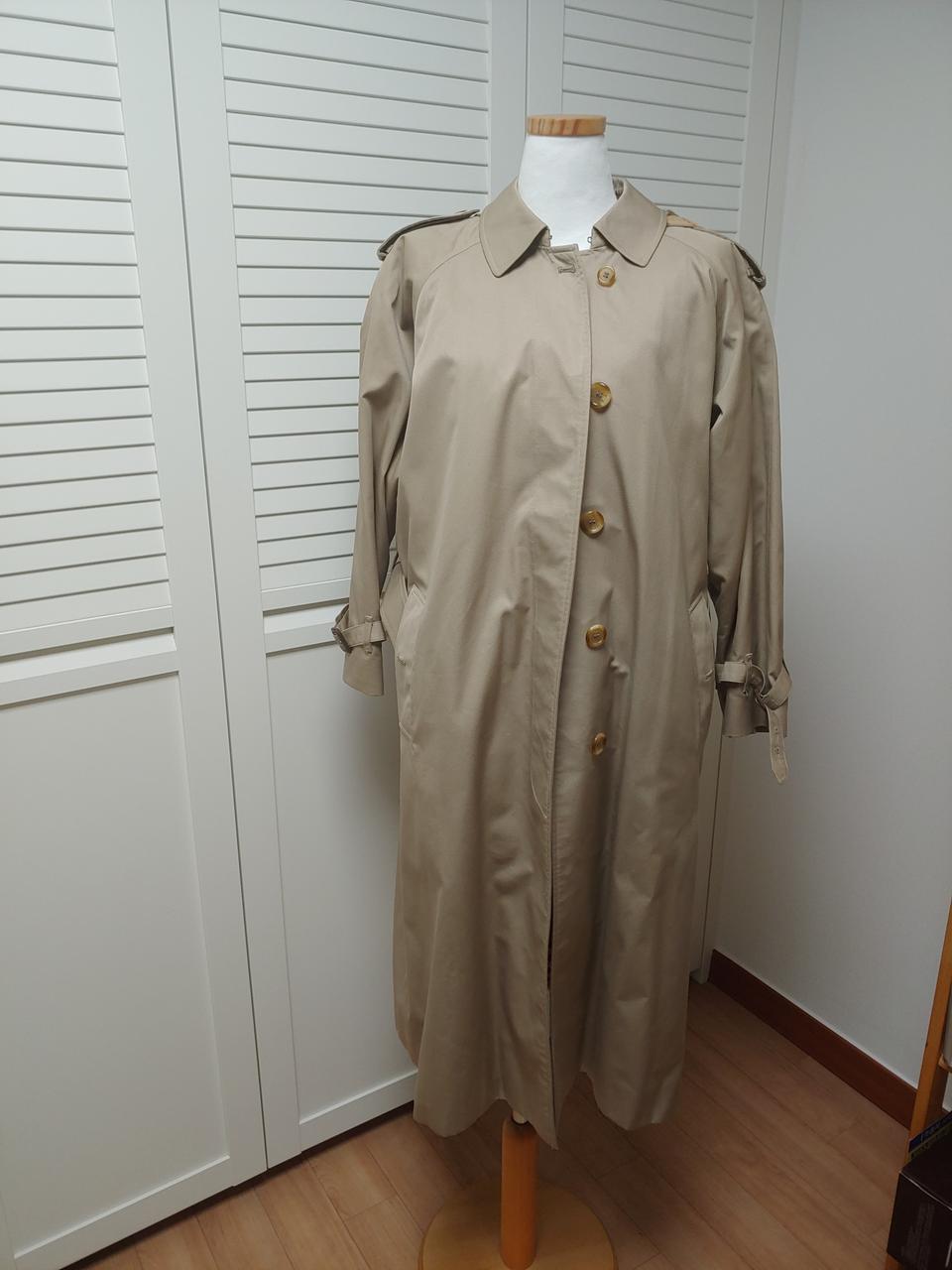 버버리 트렌치코크 77