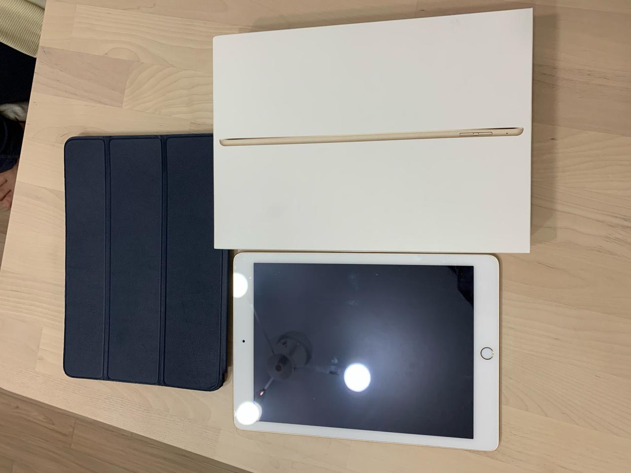 아이패드 에어2 WIFI 64g 골드