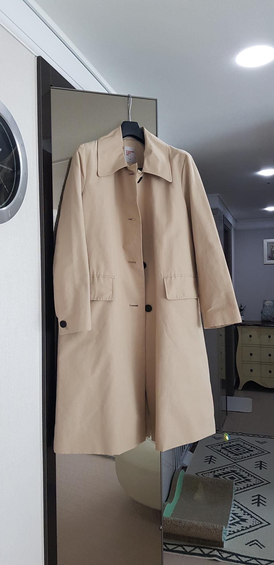 에잇세컨즈 바바리 새상품